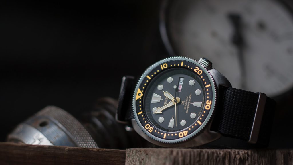 21,800 vph Seiko automatic professional dive watch